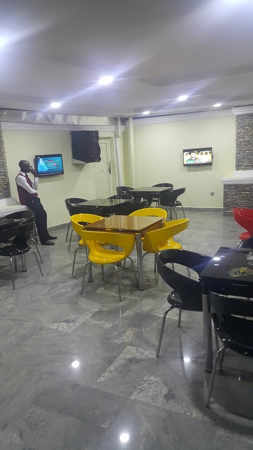 Immaculate Platinum Otel Abuja Dış mekan fotoğraf