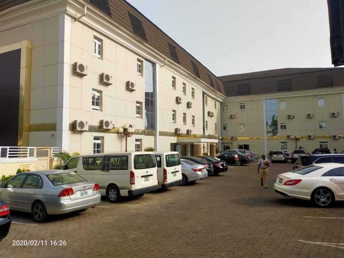 Immaculate Platinum Otel Abuja Dış mekan fotoğraf
