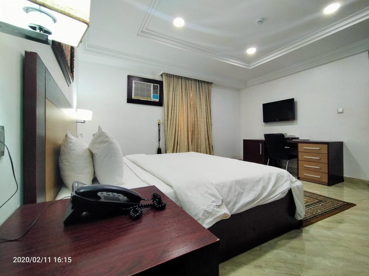 Immaculate Platinum Otel Abuja Dış mekan fotoğraf