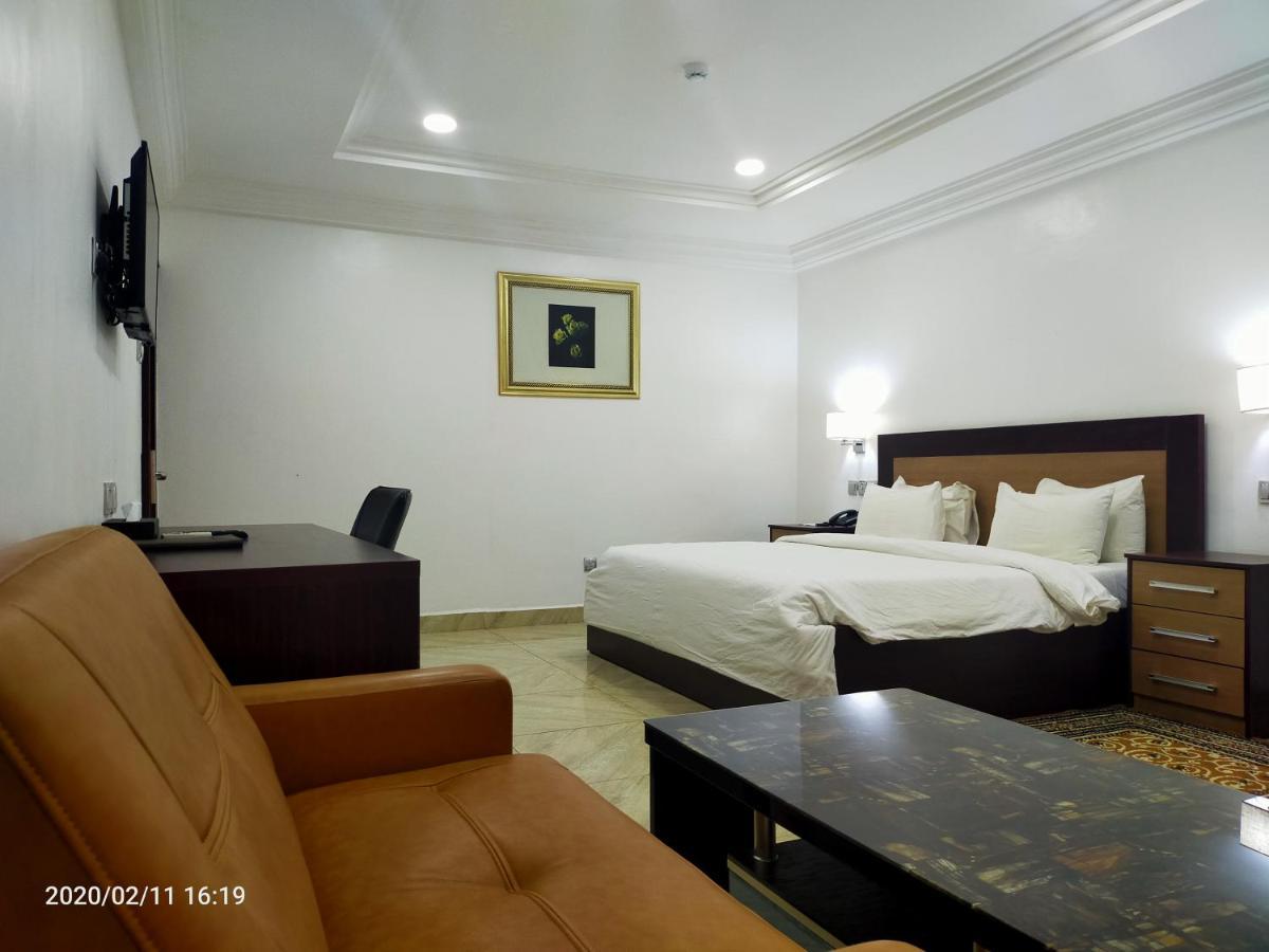 Immaculate Platinum Otel Abuja Dış mekan fotoğraf
