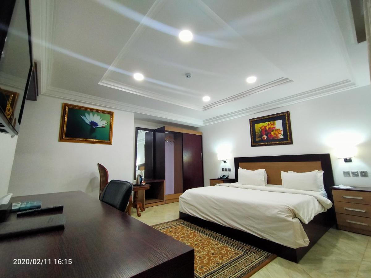 Immaculate Platinum Otel Abuja Dış mekan fotoğraf